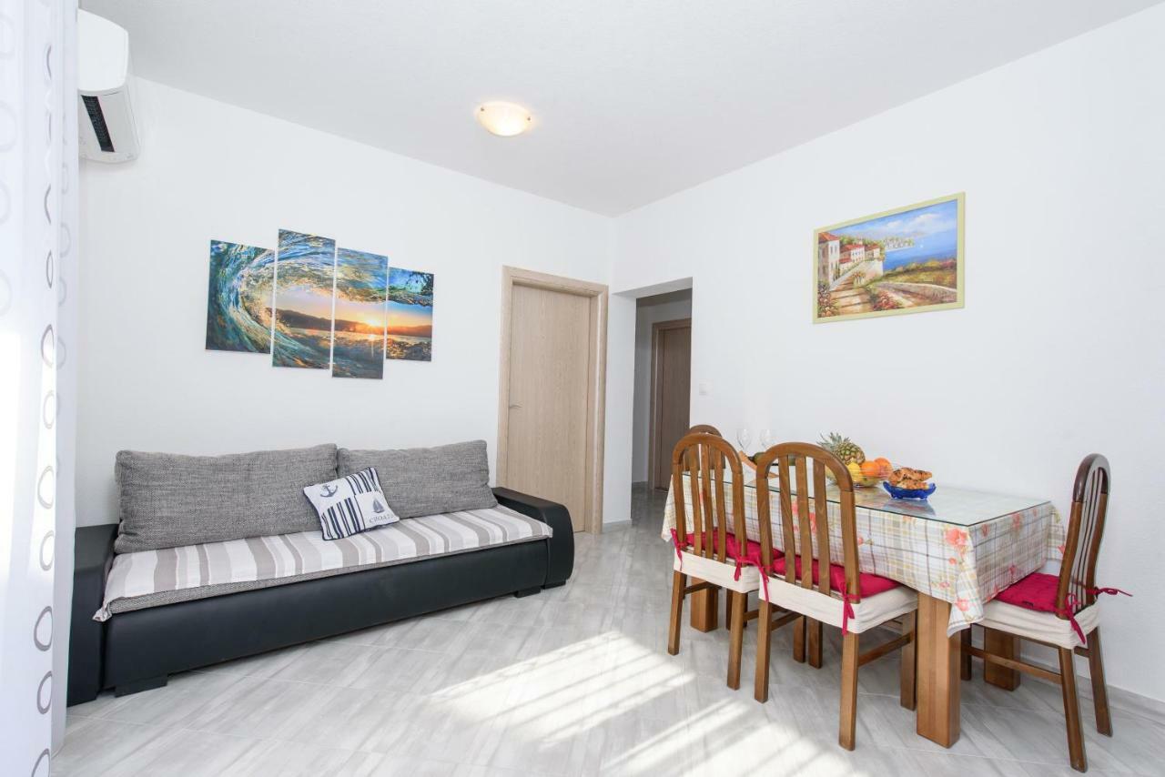 Apartments & Rooms Seaside Kaštela Esterno foto