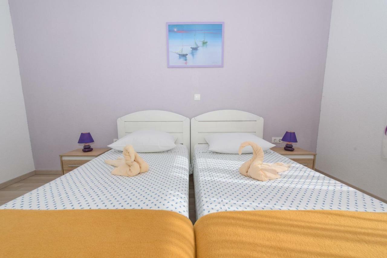 Apartments & Rooms Seaside Kaštela Esterno foto