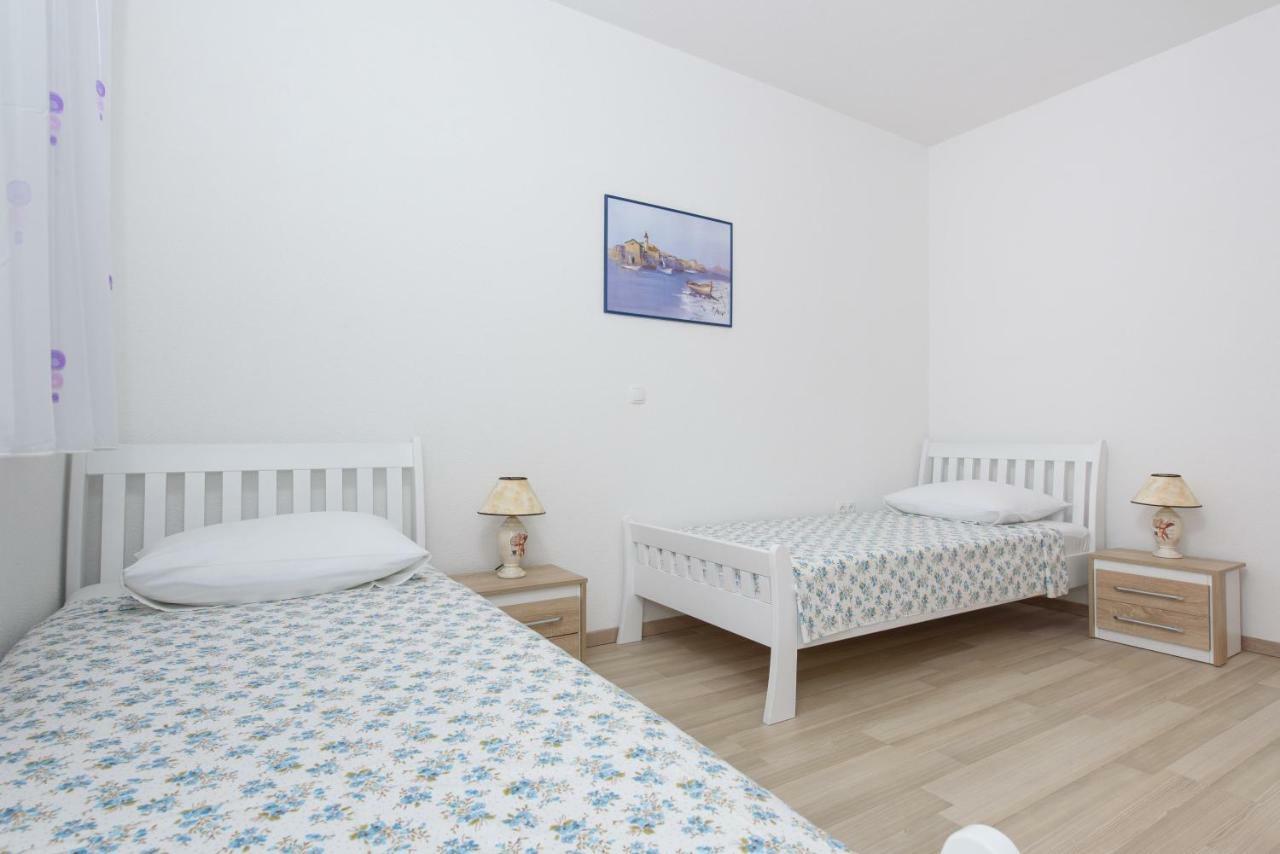 Apartments & Rooms Seaside Kaštela Esterno foto